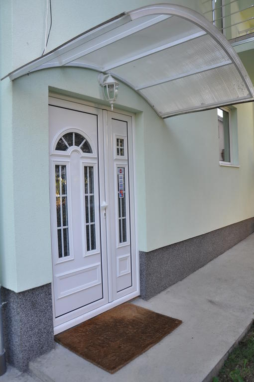 Villa Dunja Kragujevac Kültér fotó