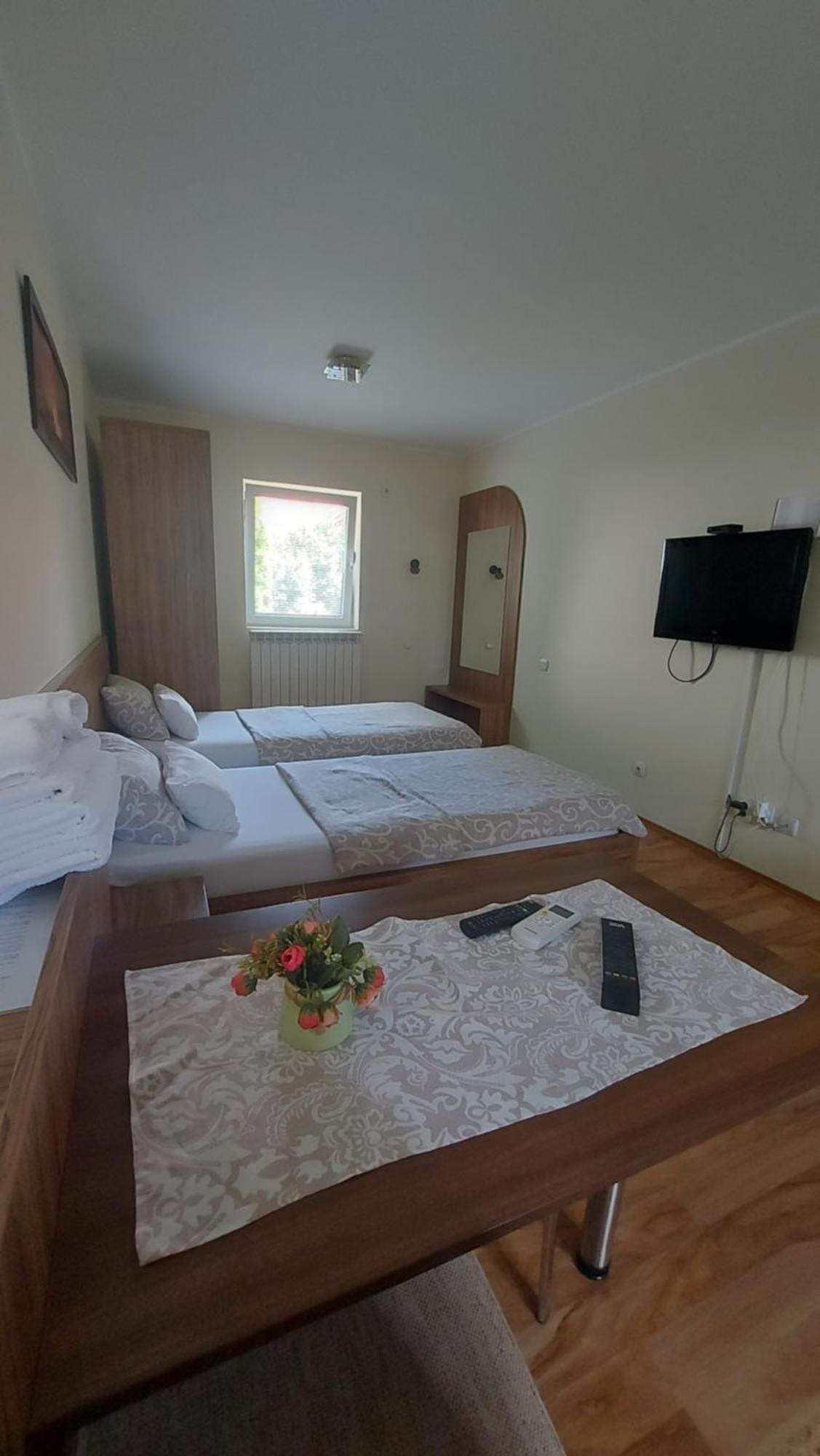 Villa Dunja Kragujevac Szoba fotó